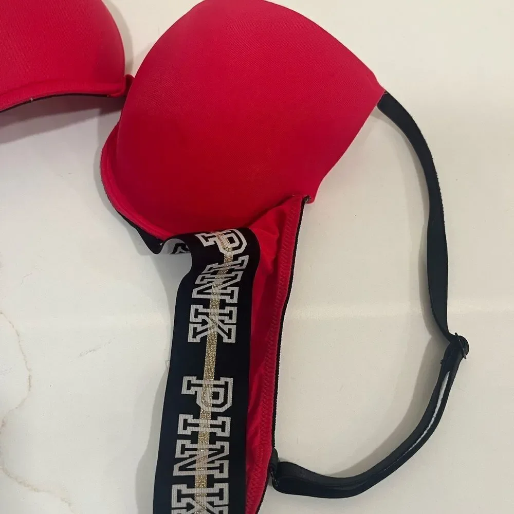 PINK Victoria's Secret Red Seamless Bra